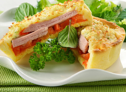 Мини-пирог с тунцом и картофельным кремом Мини-пирог с тунцом и картофельным кремом